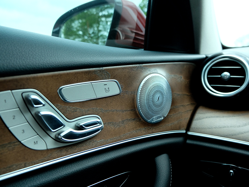 Mercedes E200 2019 Đỏ