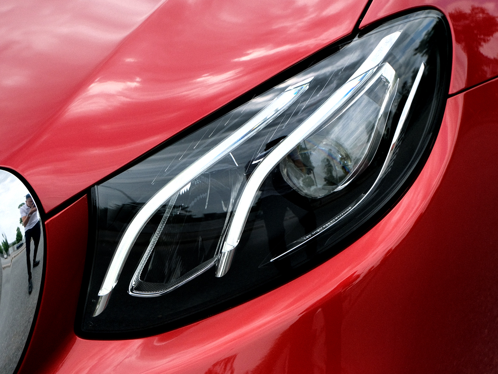 Mercedes E200 2019 Đỏ