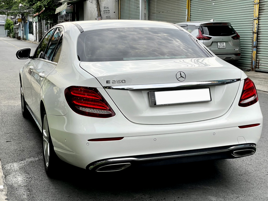 Mercedes E250 2017 Trắng