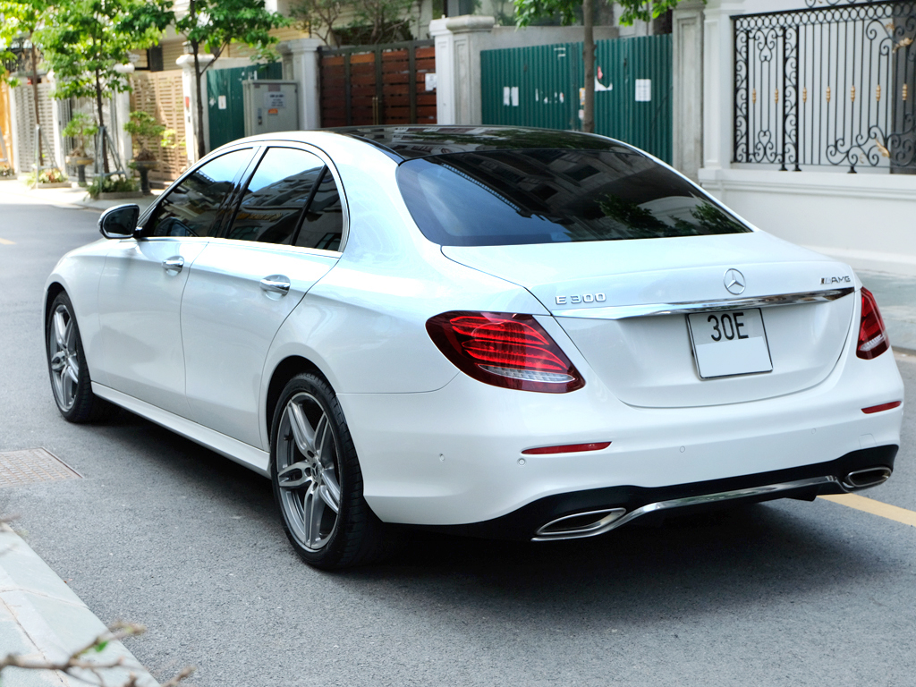 Mercedes E300 2017 Trắng