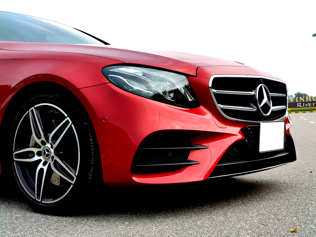Mercedes E300 2019 Đỏ