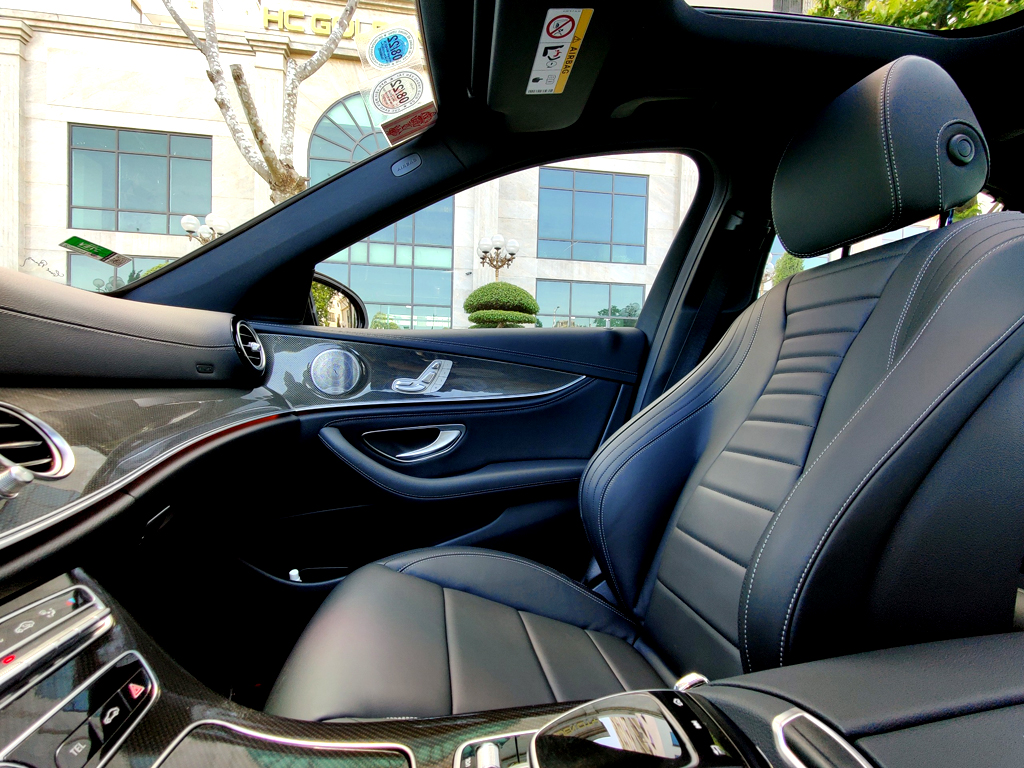 Mercedes E300 2019 Đỏ