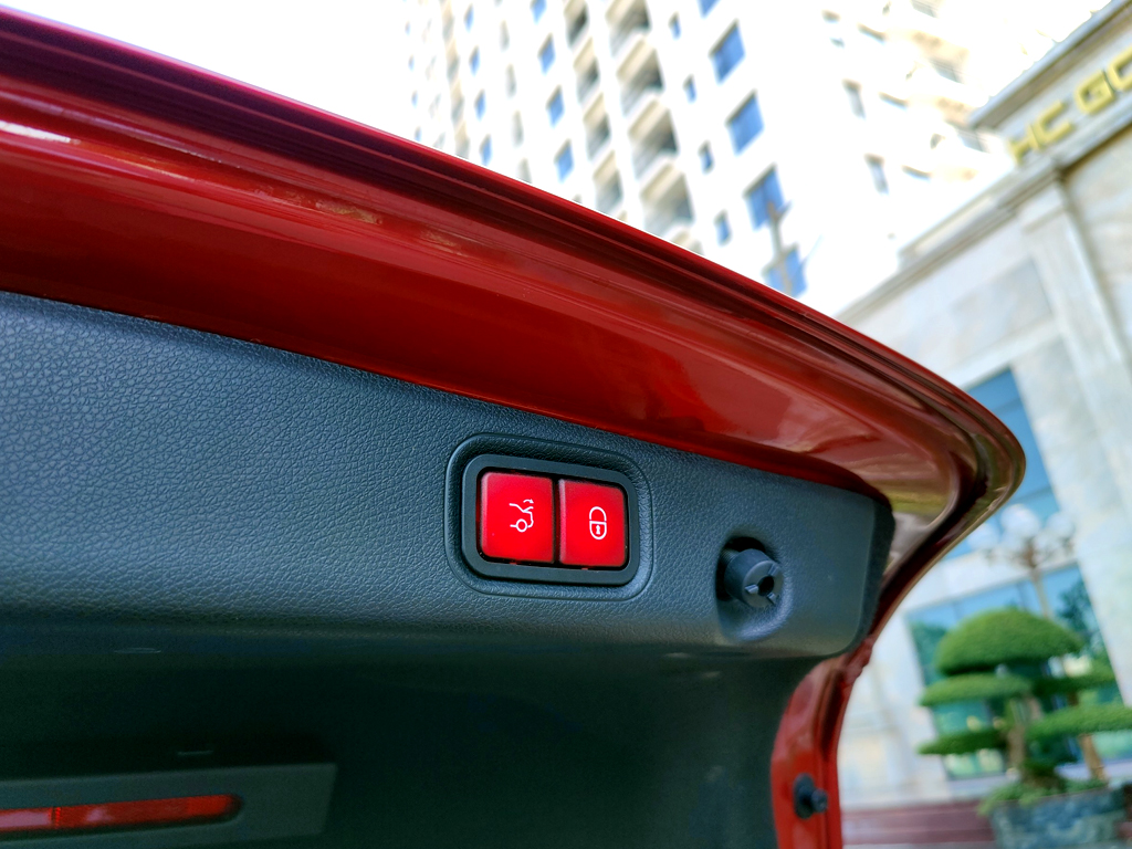 Mercedes E300 2019 Đỏ