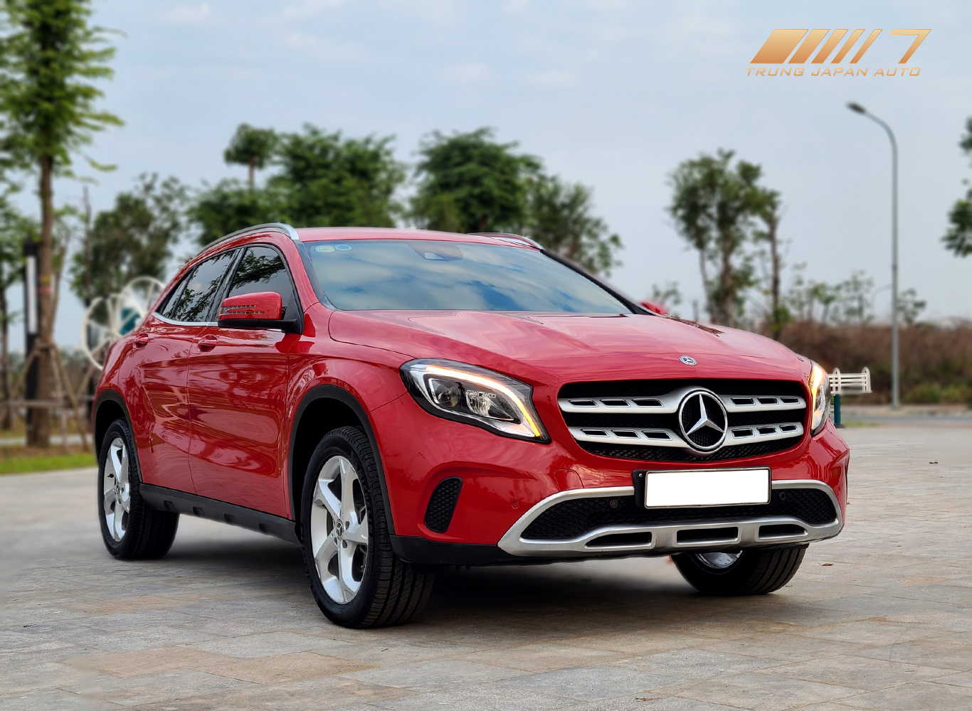 Mercedes GLA 200 2018 đỏ