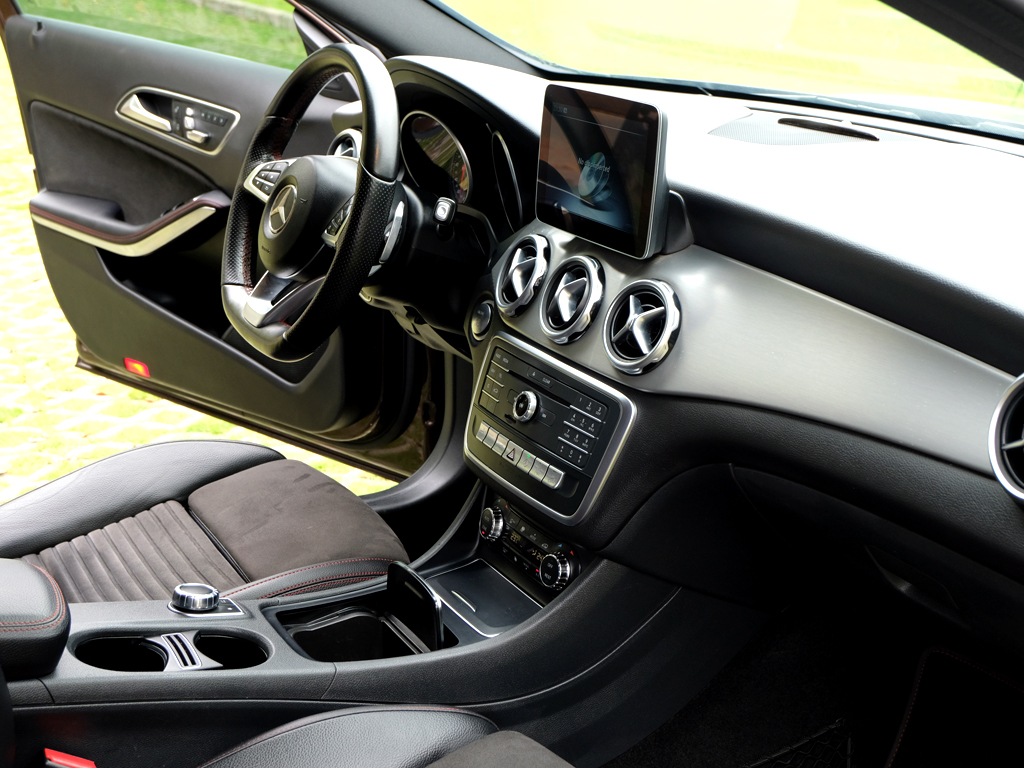 Mercedes GLA 250 2017