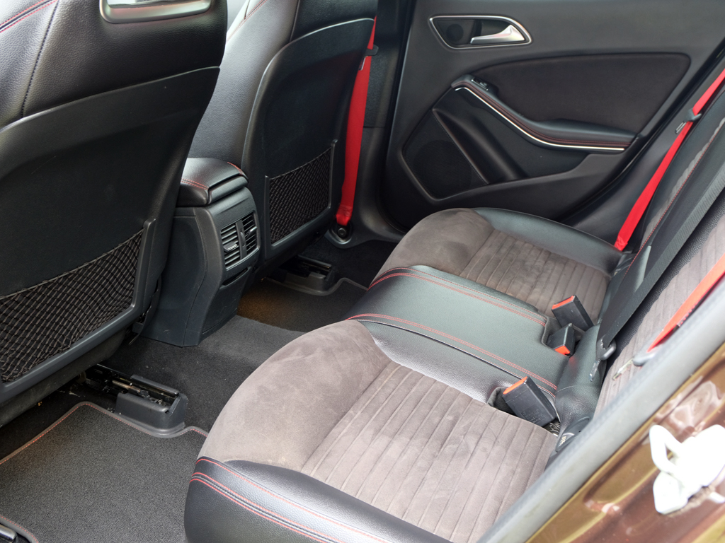 Mercedes GLA 250 2017
