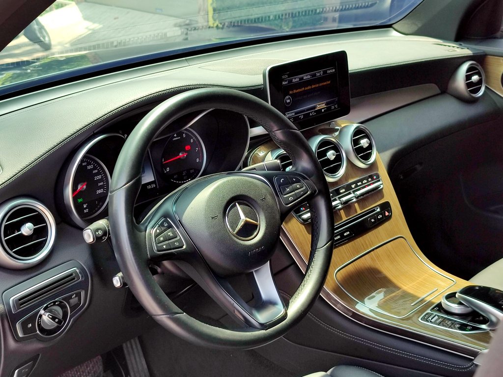 Mercedes GLC 250 2016 Trắng