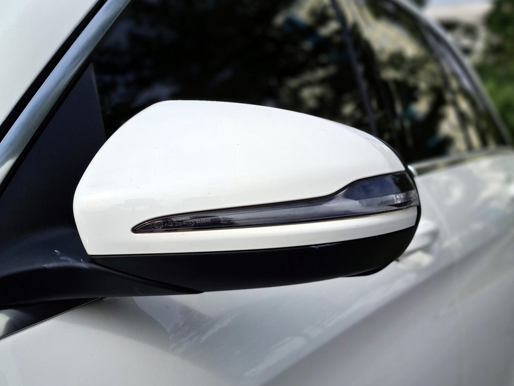 Mercedes GLC 250 2016 Trắng