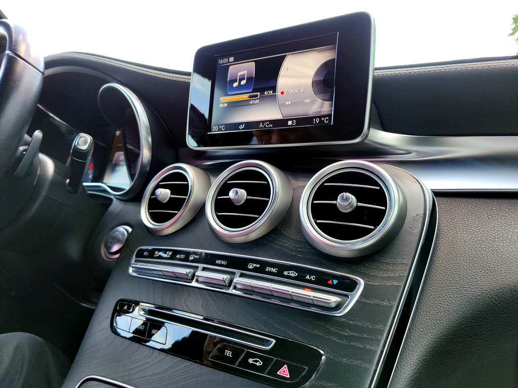 Mercedes GLC 300 2016