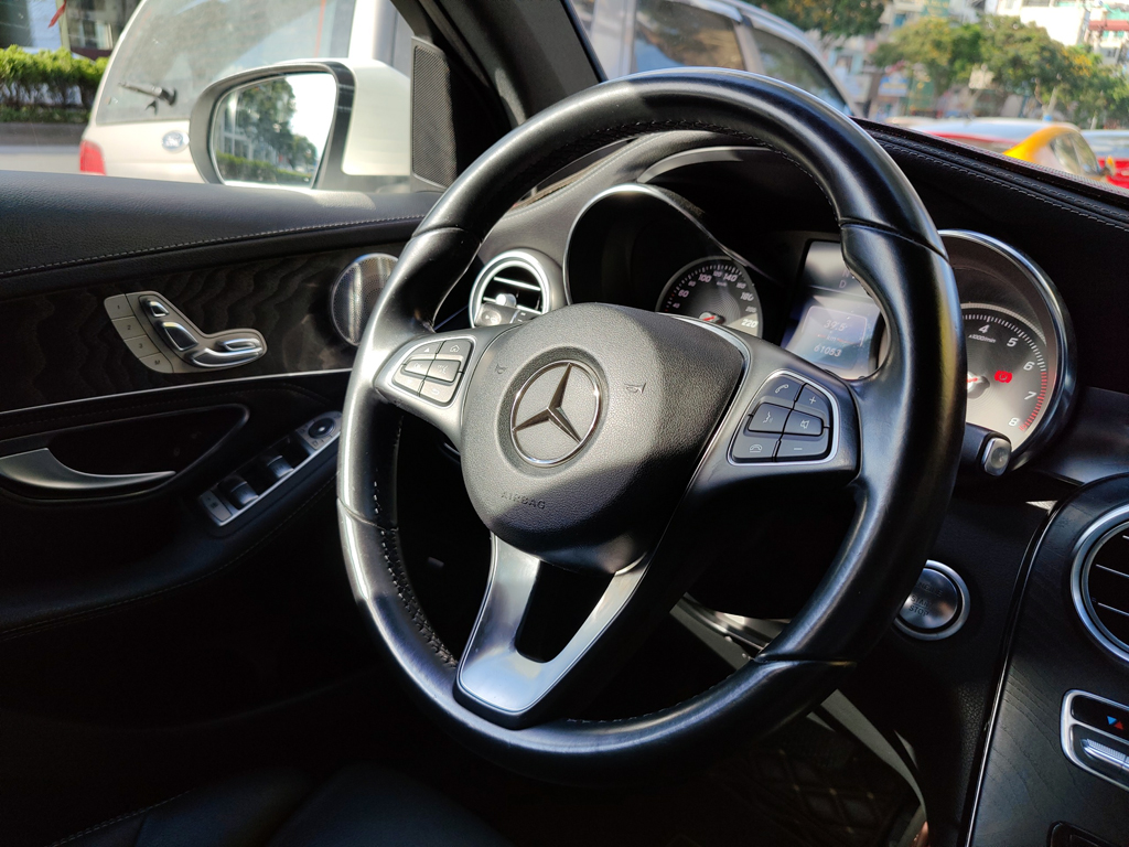 Mercedes GLC 300 2016