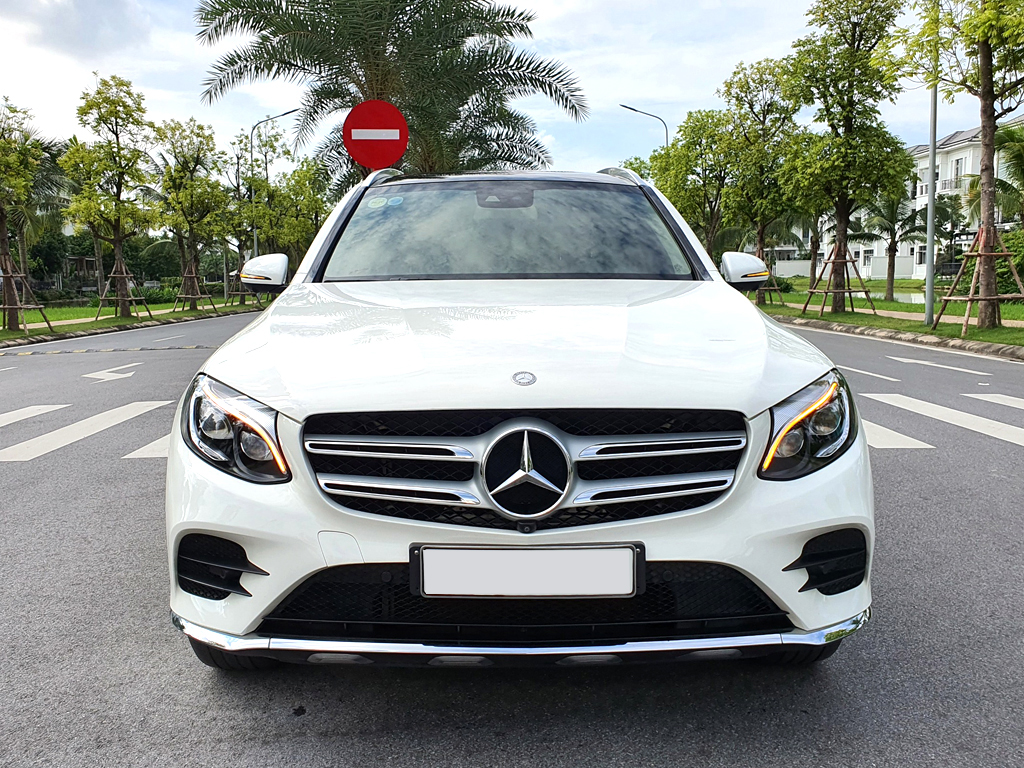 Mercedes GLC 300 2018 Trắng