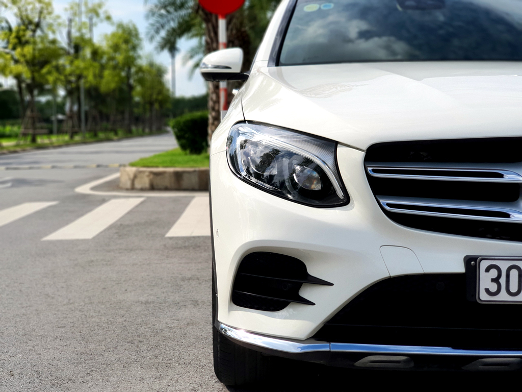 Mercedes GLC 300 2018 Trắng