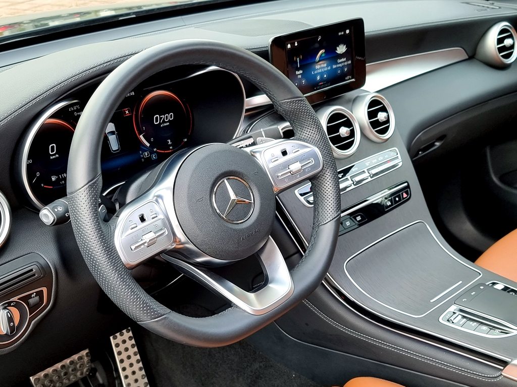 Mercedes GLC 300 Nhập Khẩu