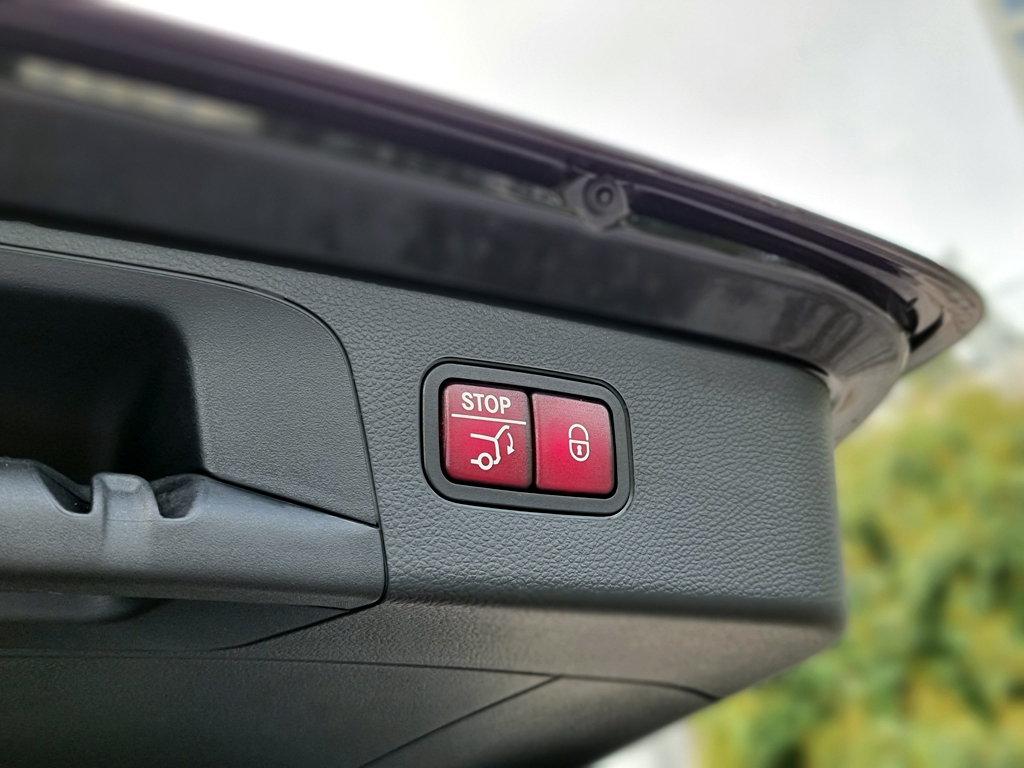 Mercedes GLC 300 Nhập Khẩu