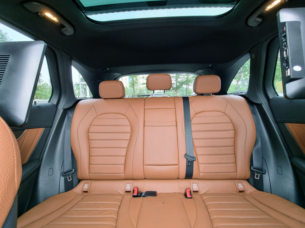 Mercedes GLC 300 Nhập Khẩu