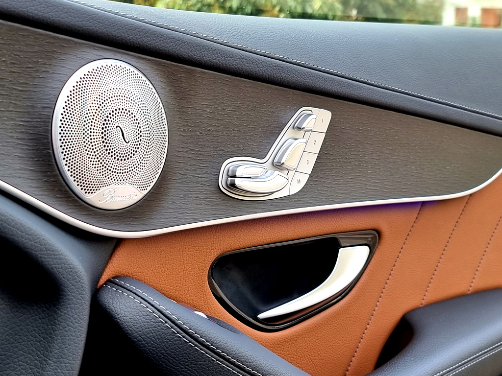 Mercedes GLC 300 Nhập Khẩu