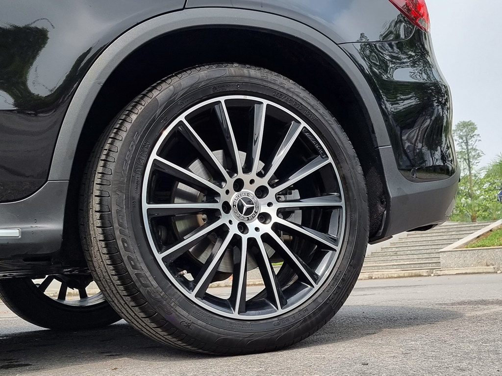 Mercedes GLC 300 Nhập Khẩu