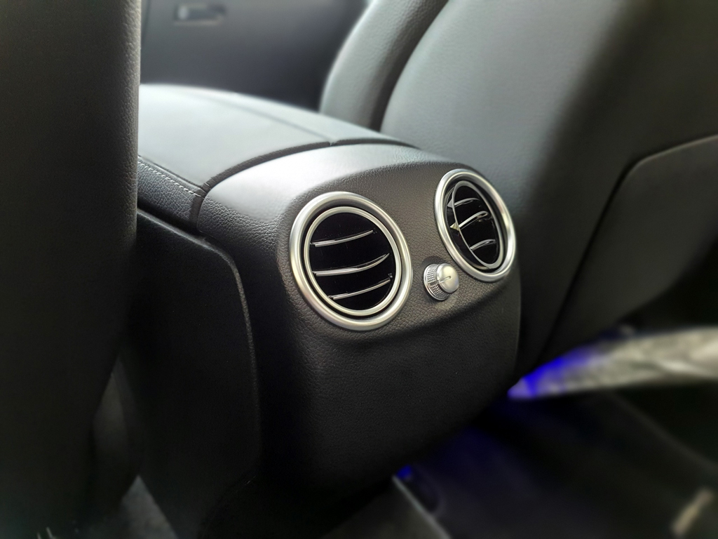 Mercedes GLC 300 2020 Nhập khẩu