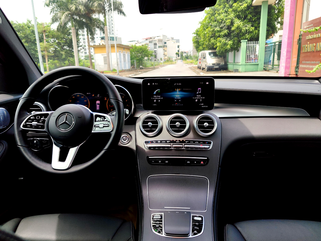 Mercedes GLC 300 2020 Xám