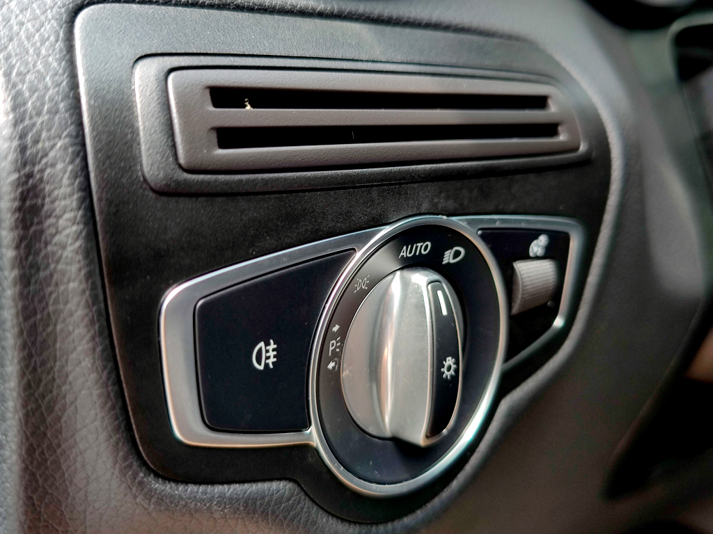 Mercedes GLC 300 2020 Xám