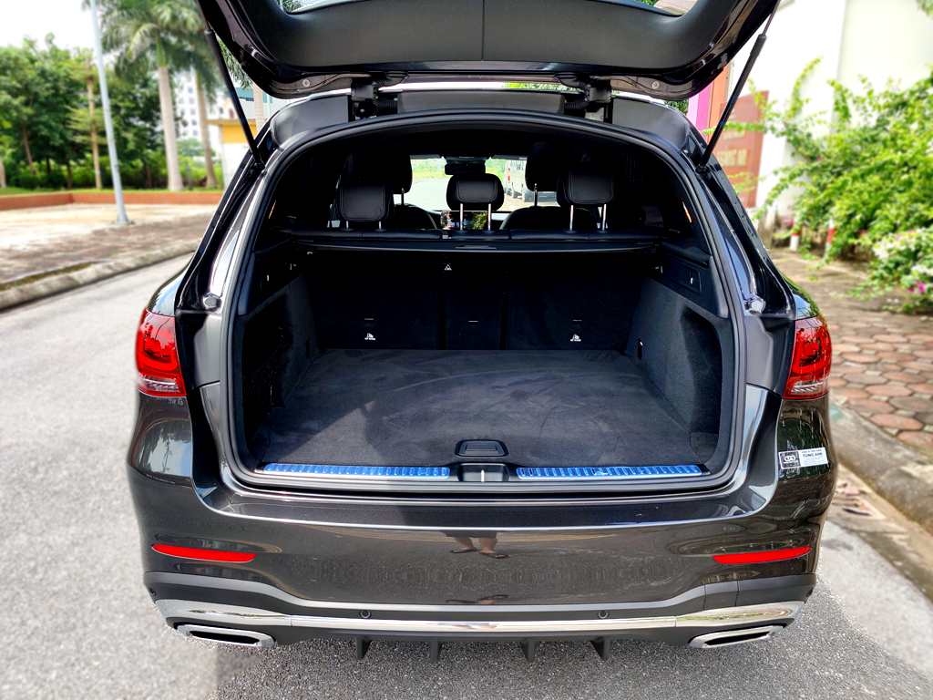 Mercedes GLC 300 2020 Xám