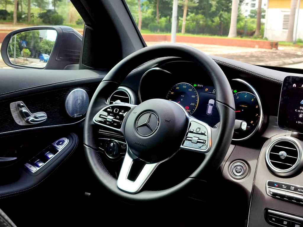 Mercedes GLC 300 2020 Xám