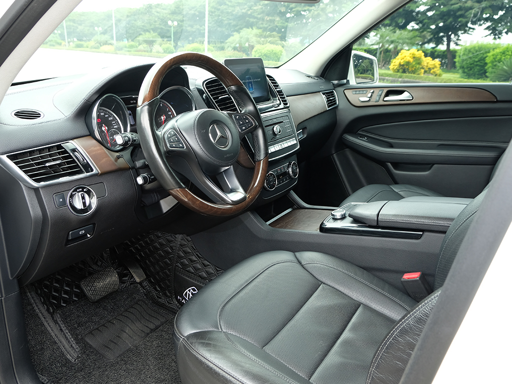 Mercedes GLS 400 2018 Trắng