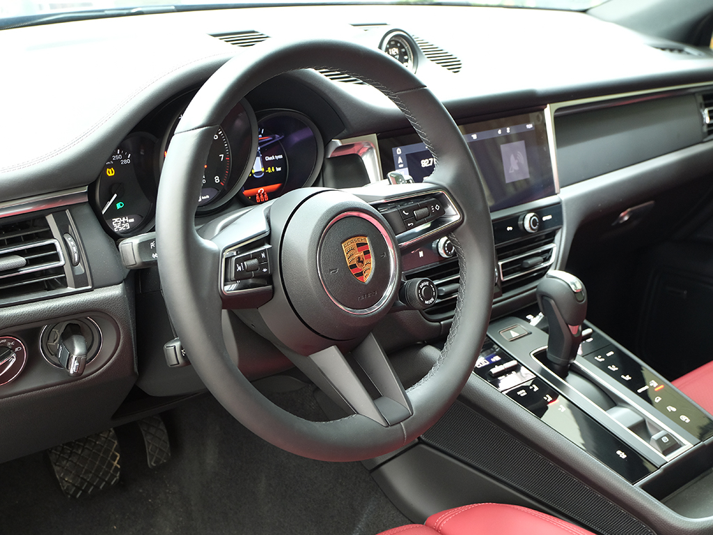 Porsche Macan 2022 Xanh