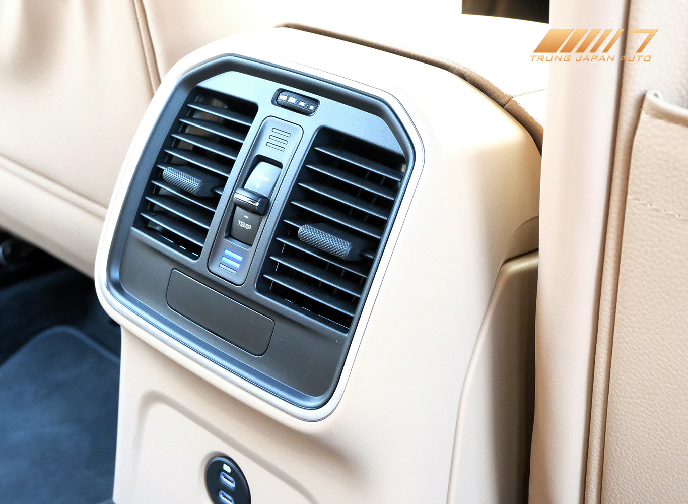 Porsche Macan 2022 Trắng