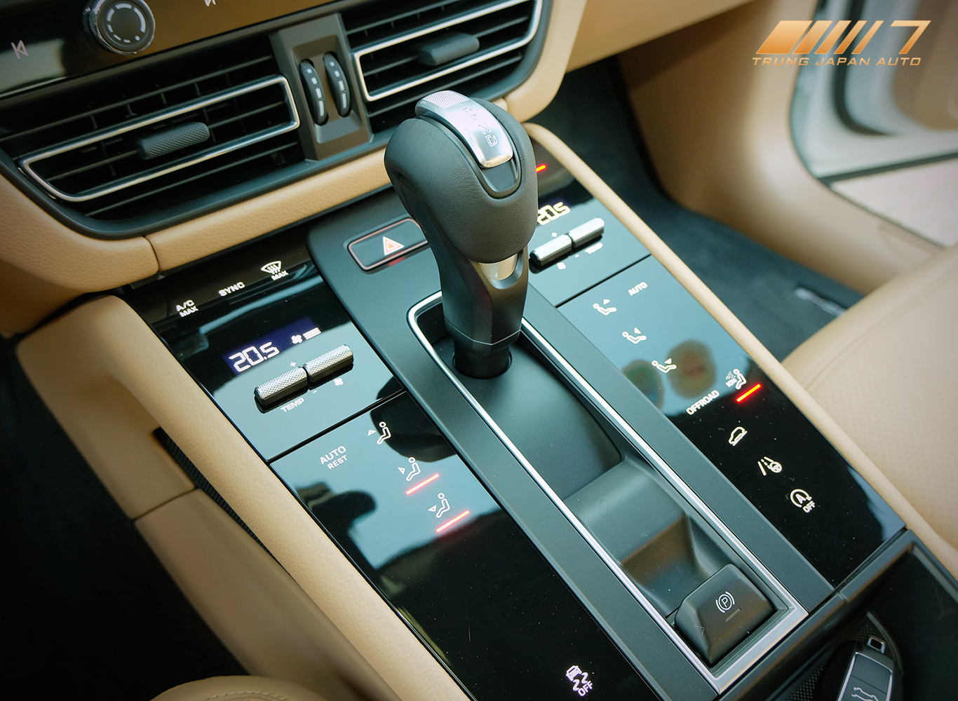 Porsche Macan 2022 Trắng