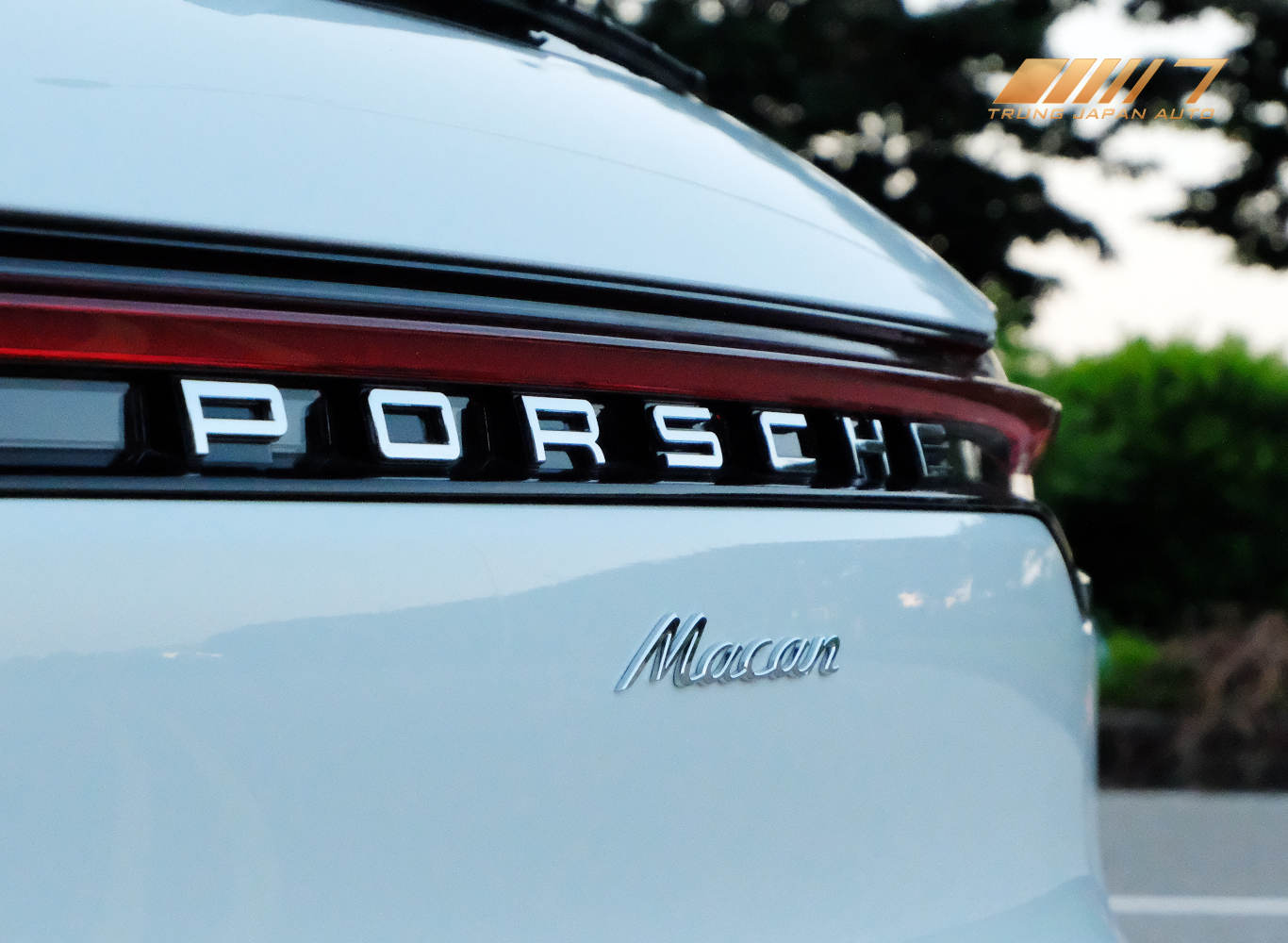 Porsche Macan 2022 Trắng