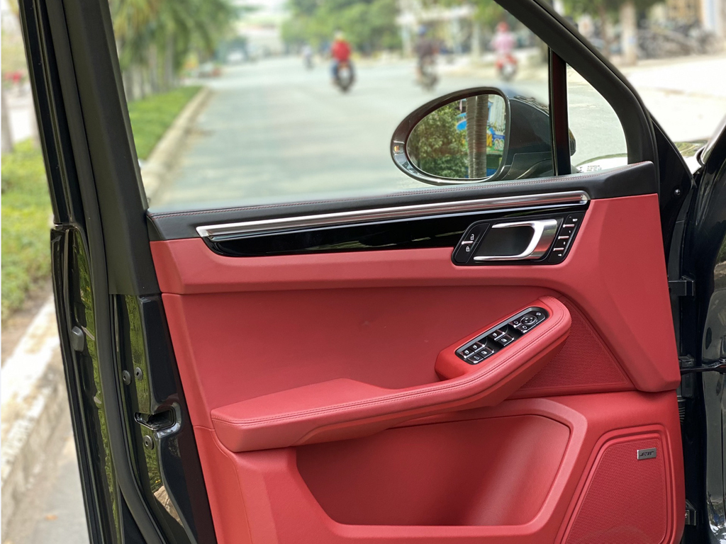 Porsche Macan S 2019