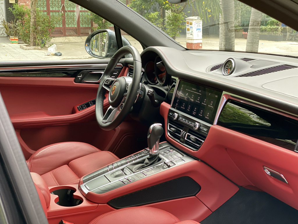 Porsche Macan S 2019