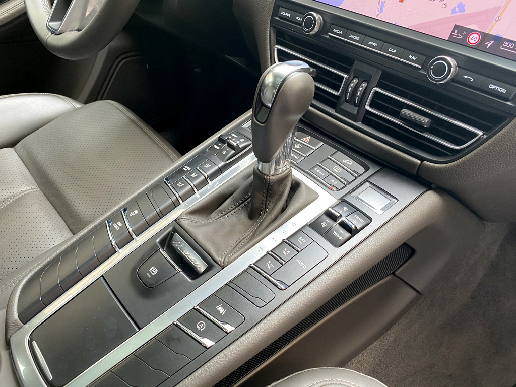 Porsche Macan 2019 Xám