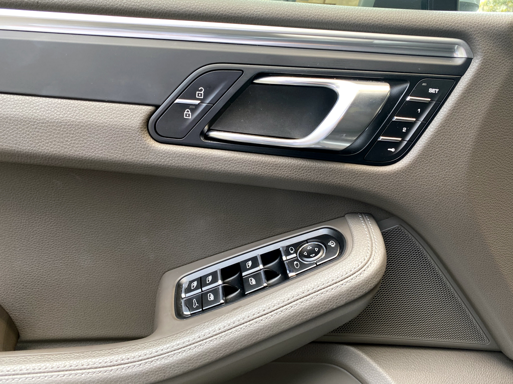 Porsche Macan 2019 Xám