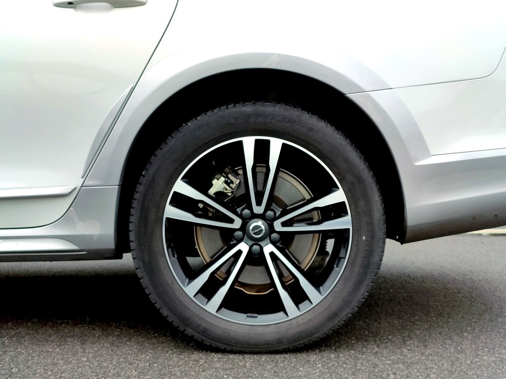 Volvo V90 Cross Country 2018