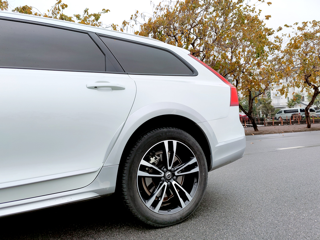 Volvo V90 Cross Country 2018