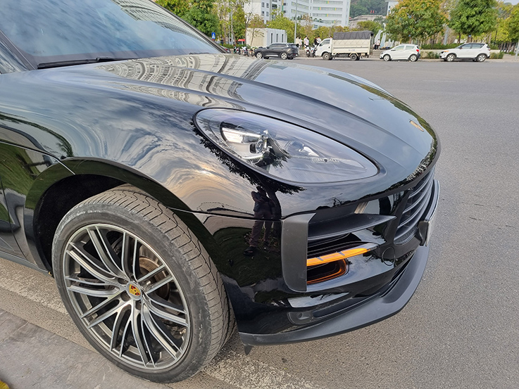 Porsche Macan 2019 (Đen/Nội thất Nâu)