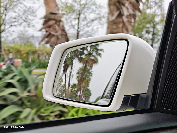 Mercedes ML350 4matic 2012 (Máy xăng/trắng nt kem)