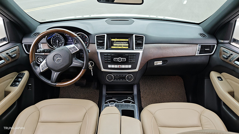 Mercedes ML350 4matic 2012 (Máy xăng/trắng nt kem)