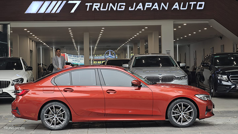 BMW 320i Sport Line Plus 2019