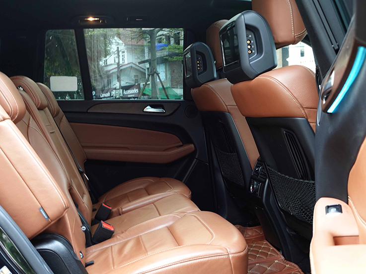 GLS400 2016 (Đen/nội thất nâu)