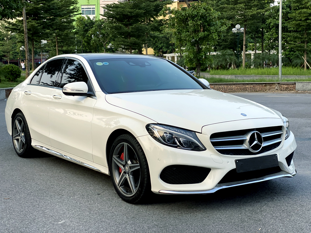 Mercedes C300 AMG 2016