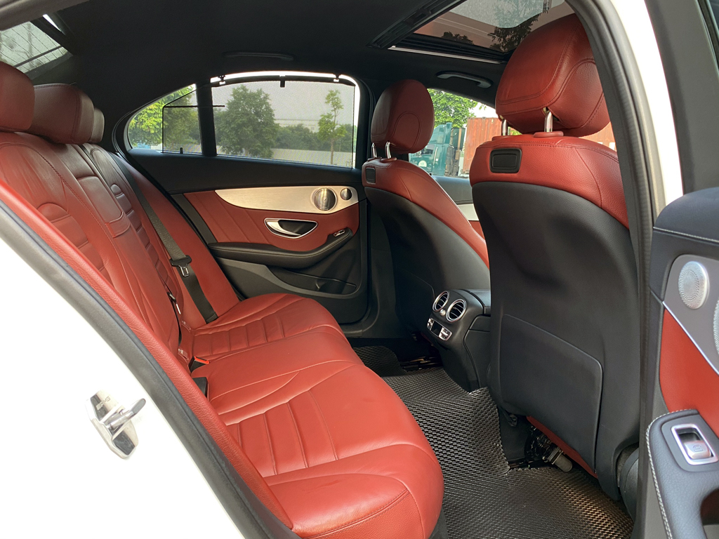 Mercedes C300 AMG 2016