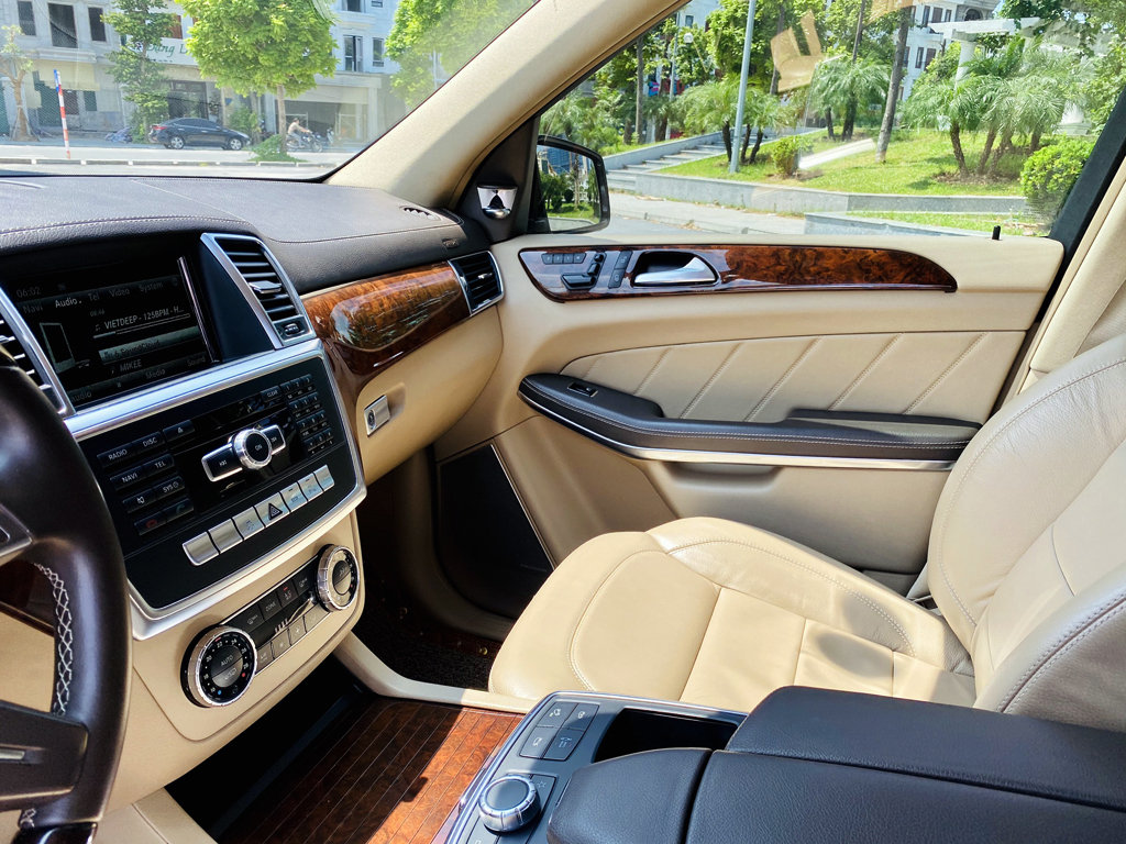Mercedes GL350D Nâu 2014