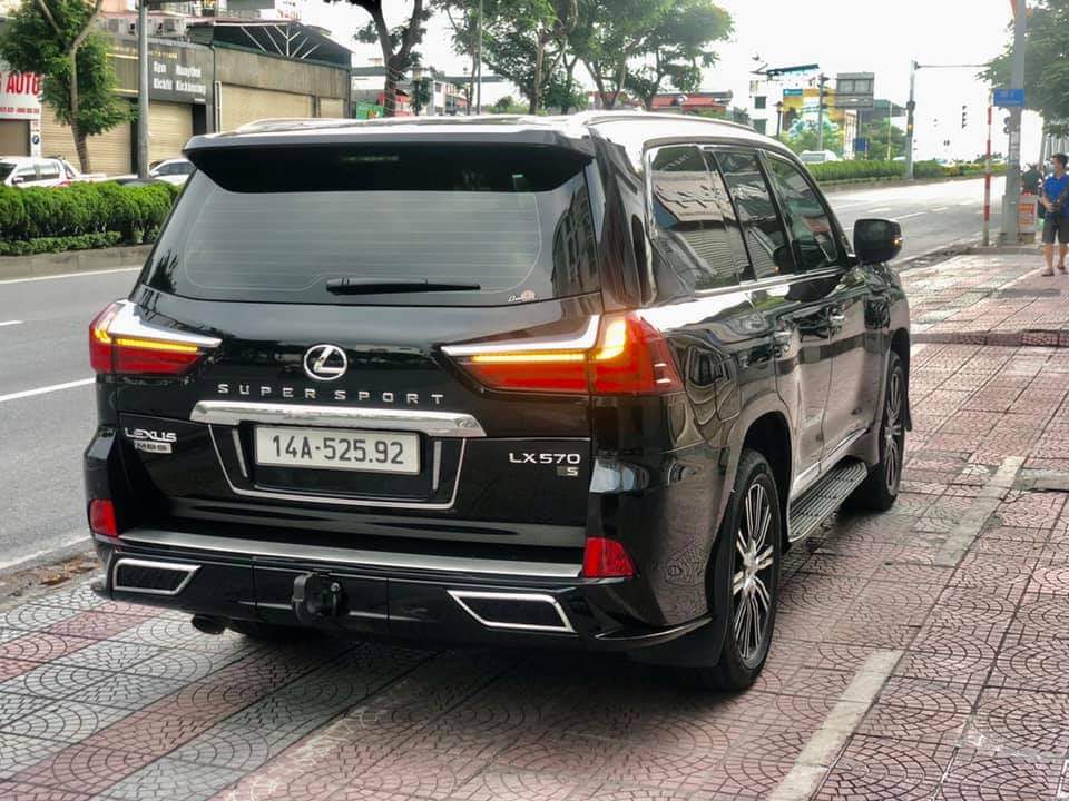 Lexus 570 MBS 2019 Đen