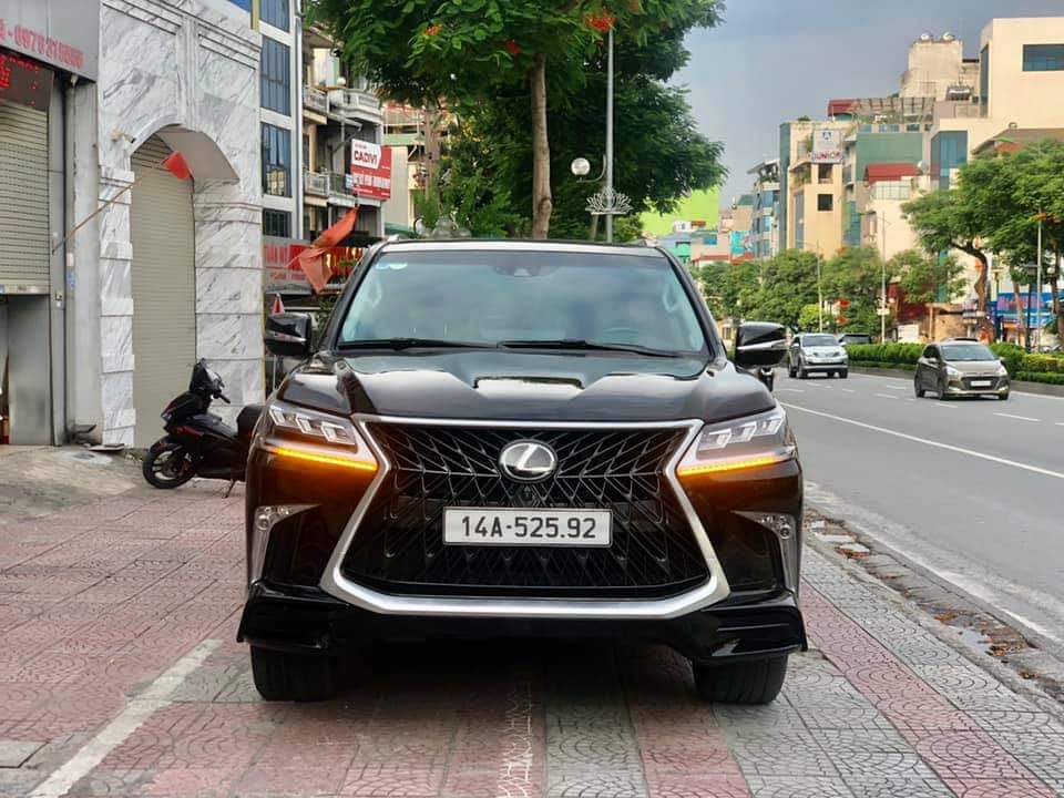 Lexus 570 MBS 2019 Đen