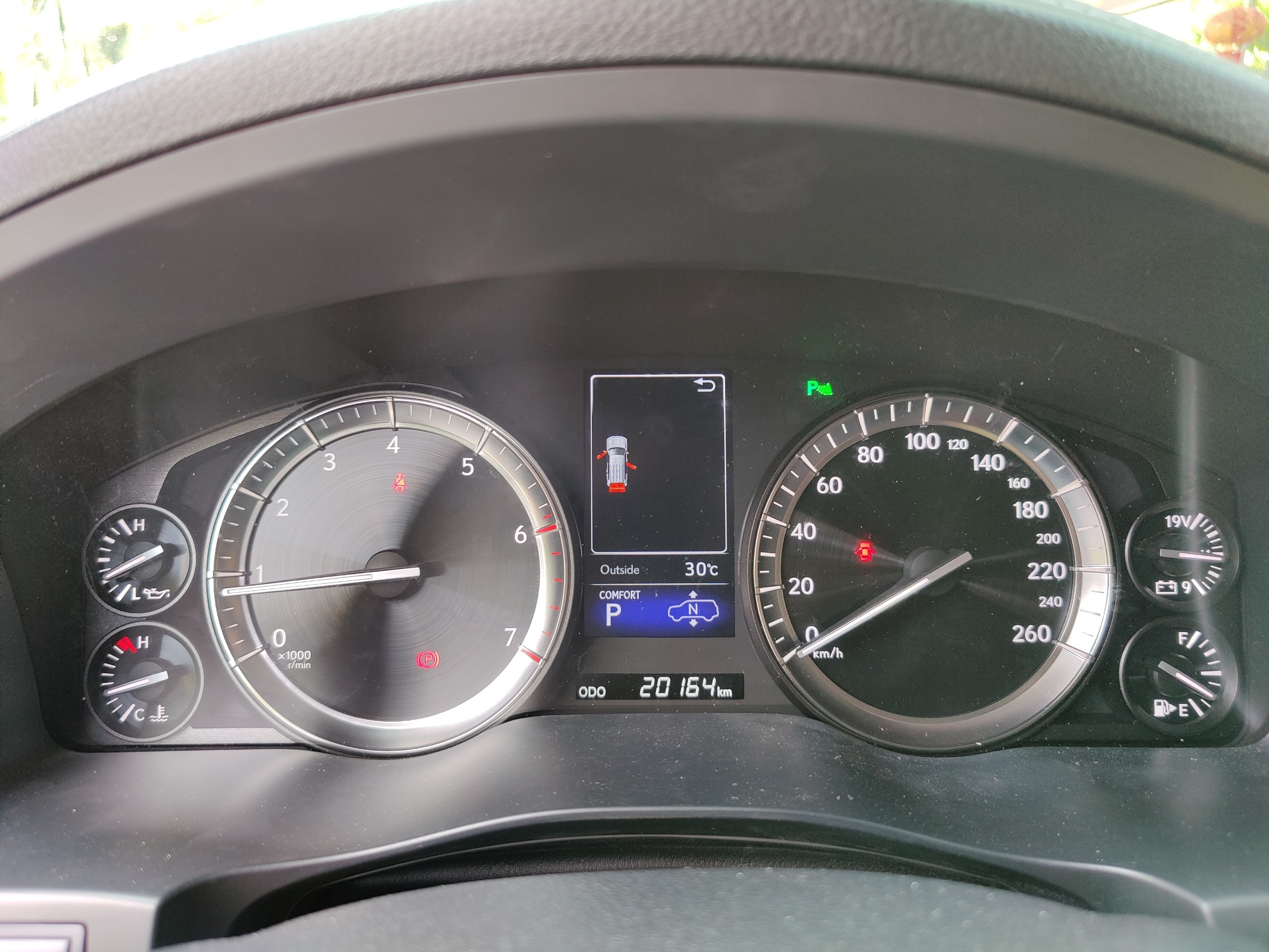 Lexus 570 MBS 2019 Đen