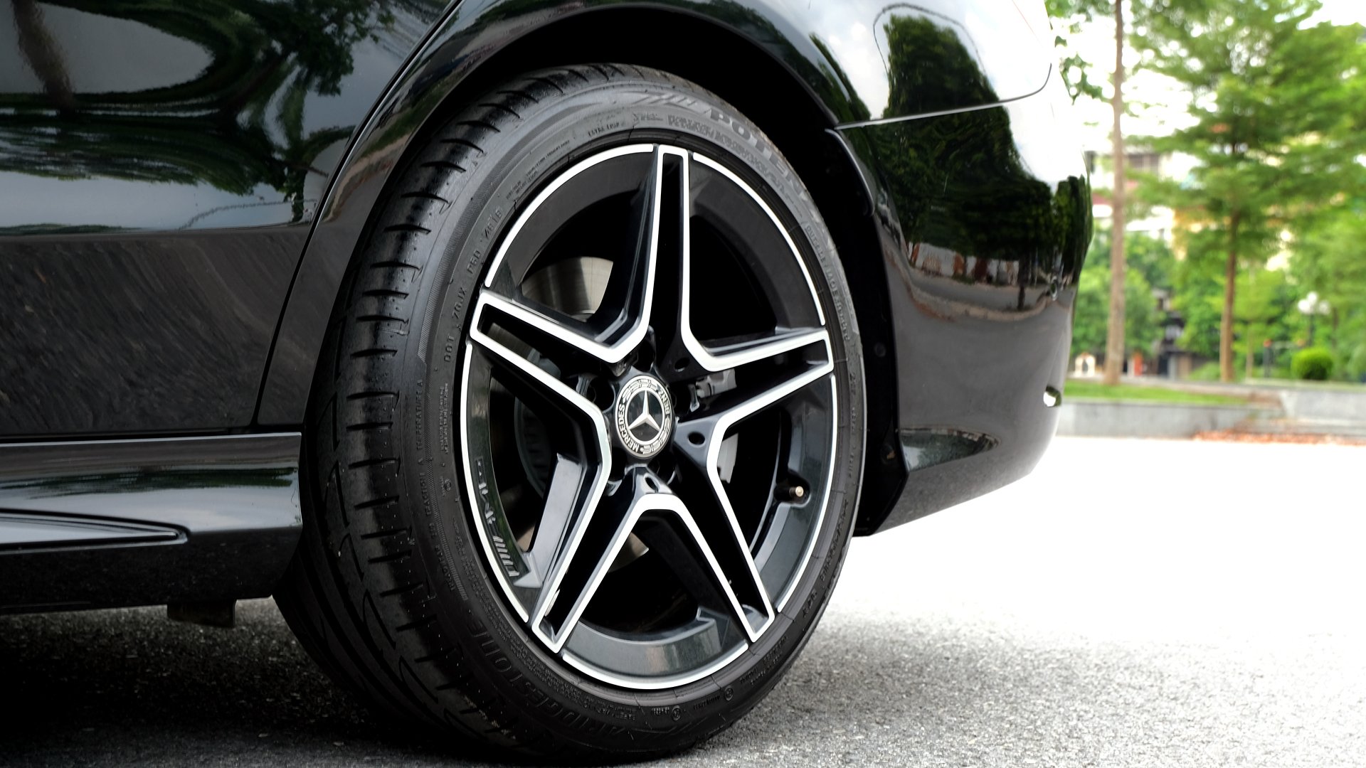 Mercedes C300 AMG 2019 Đen