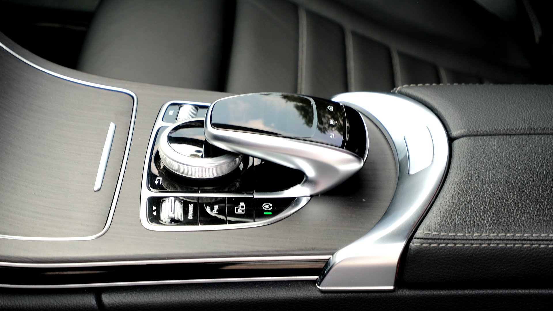 Mercedes C300 AMG 2019 Đen